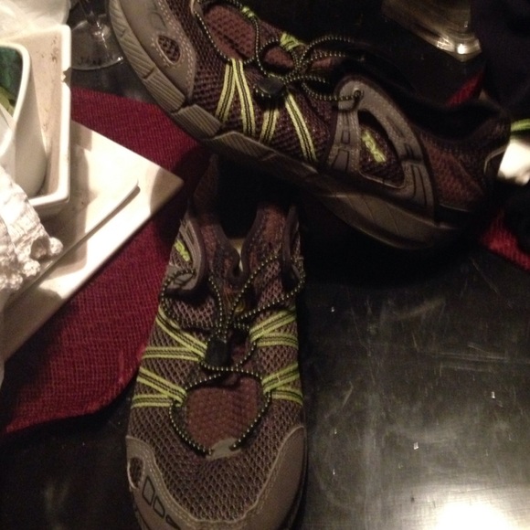 Teva shoes