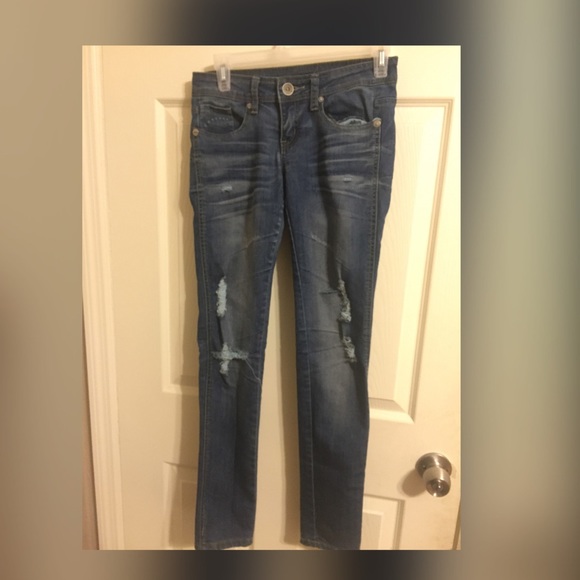 Ripped jeans