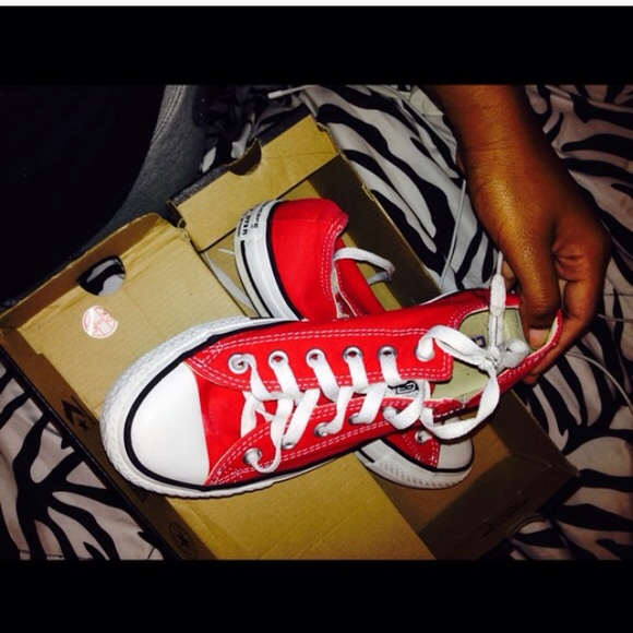 Red converse