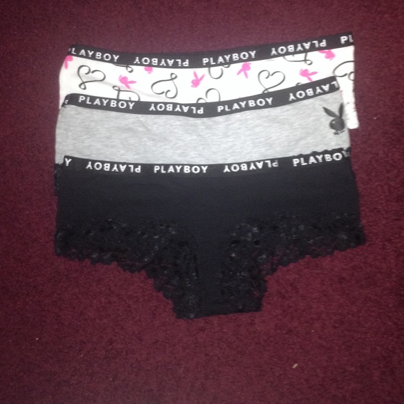 Playboy set of 3 panties🐰