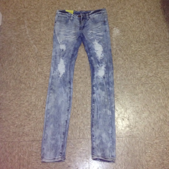 Ripped Jeans
