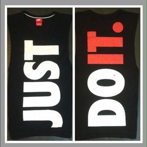 NIKE Size M JUST DO IT easy fit Tank