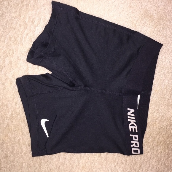 Black nike dri fit shorts