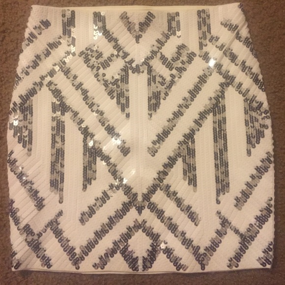 ❗️❗️sold❗️❗️Express sequined skirt high waisted