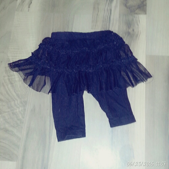 Baby pants with lace skirt top (nb)