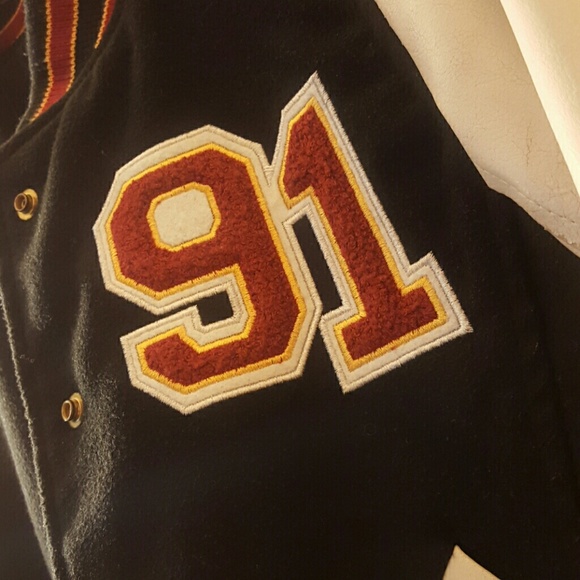 Sold - Picture 2 of 4