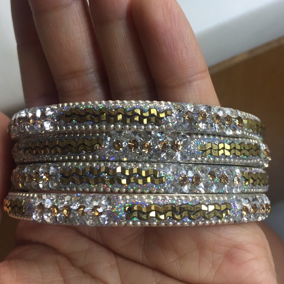 Four Bangles - Picture 2 of 3