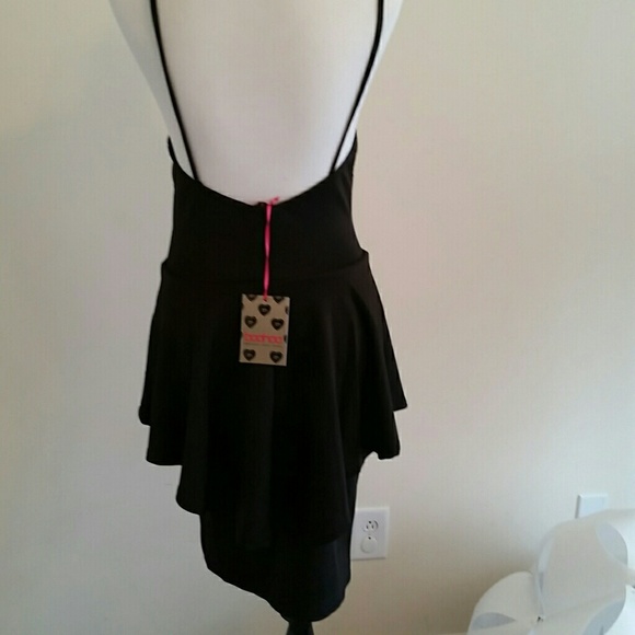 Black peplum dress - Picture 3 of 4