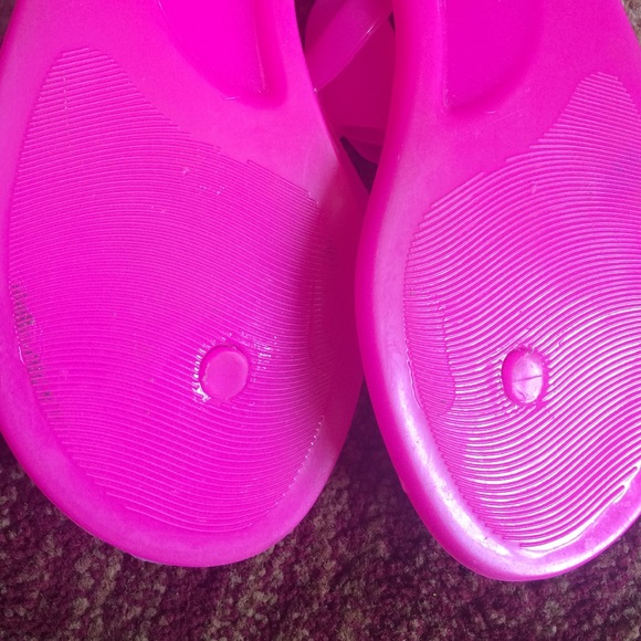Pink sandals - Picture 3 of 4