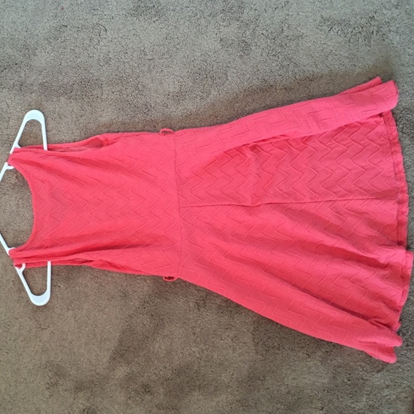Coral casual dress! - Picture 3 of 3