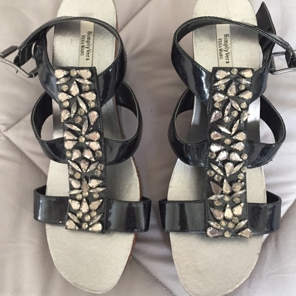 Vera Wang Wedges