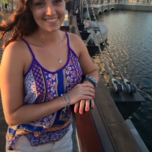 12 HOUR SALE🌸 summer top - Picture 4 of 4