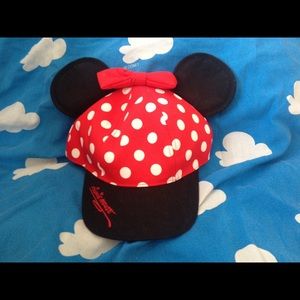 Minnie hat