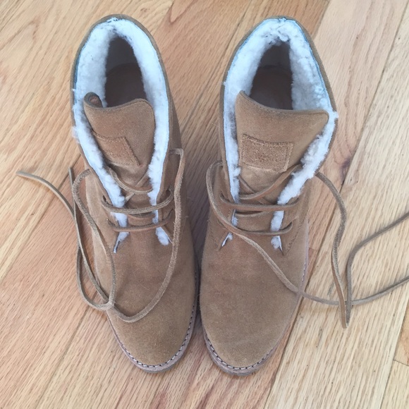 Camel shearling booties