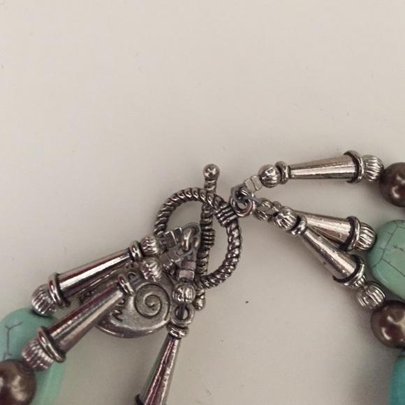 Turquoise Necklace - Picture 2 of 3