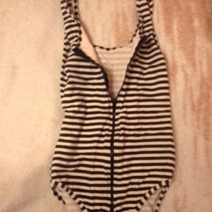 AMERICAN APPAREL ONE SUIT