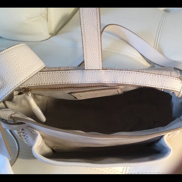 💯% AUTHENTIC COACH DEKOTAH 21 CROSSBODY❤️ - Picture 3 of 4