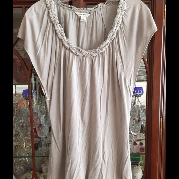 SOLD. Very Nice Banana Republic Tops - Picture 3 of 3