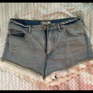 Free People Denim Shorts Size 28