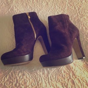 Vince Camuto Bootie