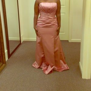 Unworn unaltered bridesmaid dress!