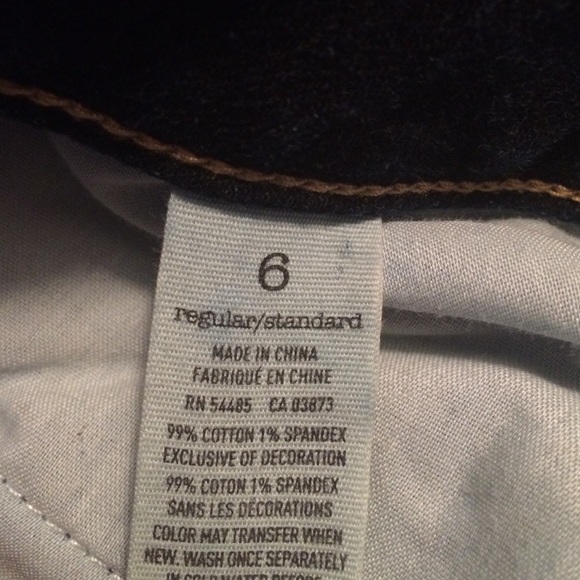 🚫SOLD🚫 American Eagle Artist Cropped Jeans Sz 6 - Picture 3 of 4