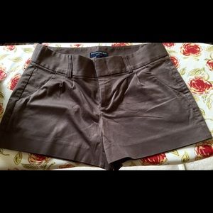 Banana republic shorts- like new!