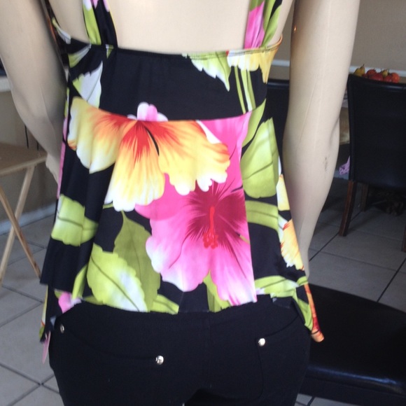 Hawaiian print summer top - Picture 2 of 3