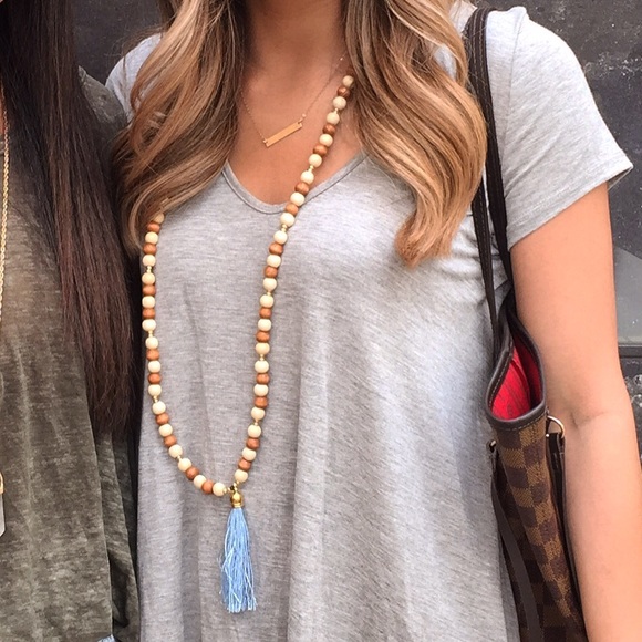 SALE‼️ Handmade Blue Tassel Necklace - Picture 2 of 3