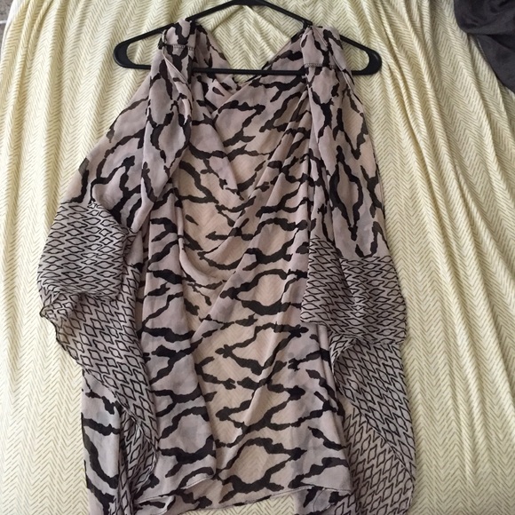 Printed kimono