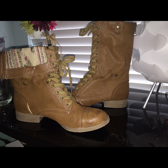 Pac sun boots