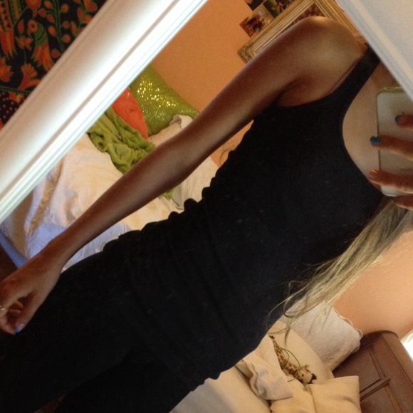 Plane Black layering tank