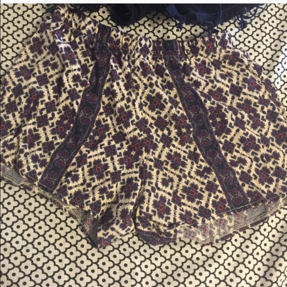 Brandy Melville shorts