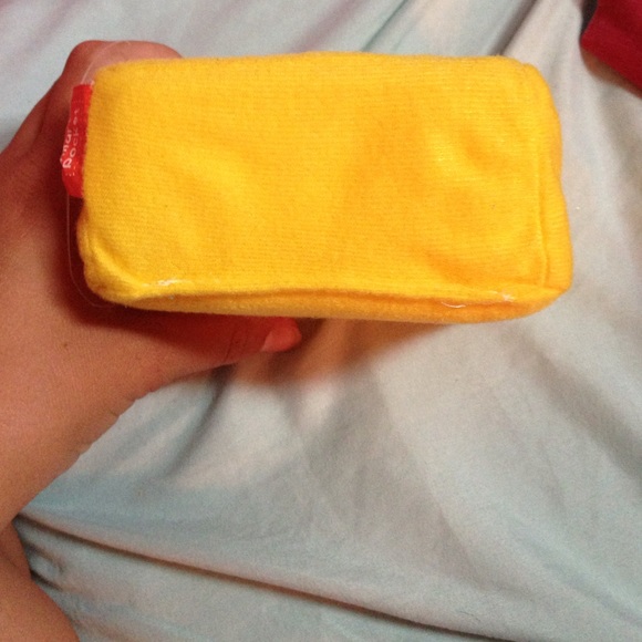 iPhone 4/4s 5/5s chick holder - Picture 3 of 3