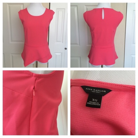 🌺 Ann Taylor Peplum Top