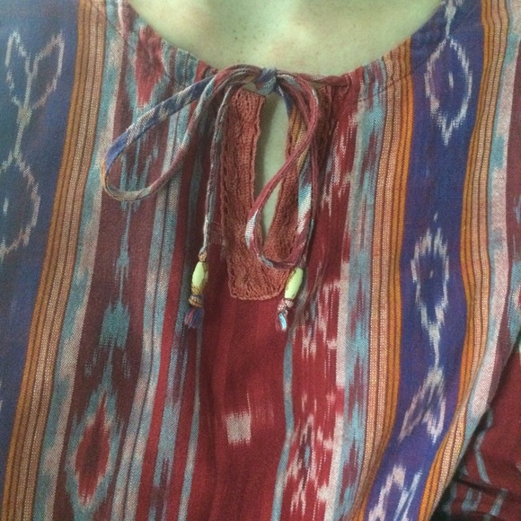 Patterned top - Picture 2 of 3