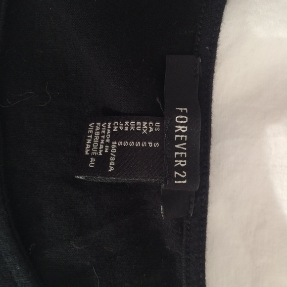 Last Place crop top // F21 - Picture 3 of 3