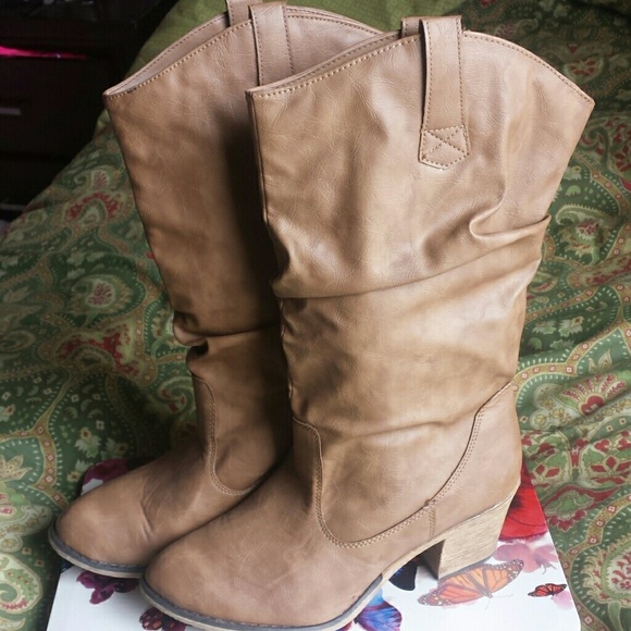 Western cowboy boots