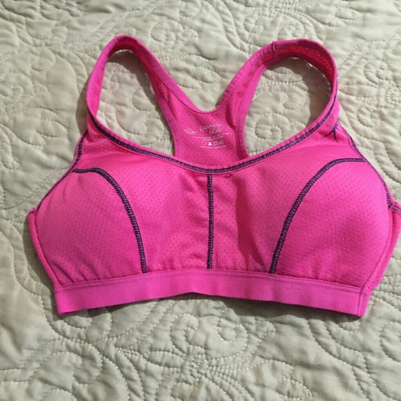 Danskin sports bra