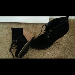 Steve Madden Black heel boots