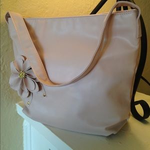 Pink Rose Bella handbag.