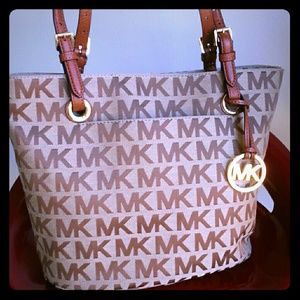 Michael Kors Tote