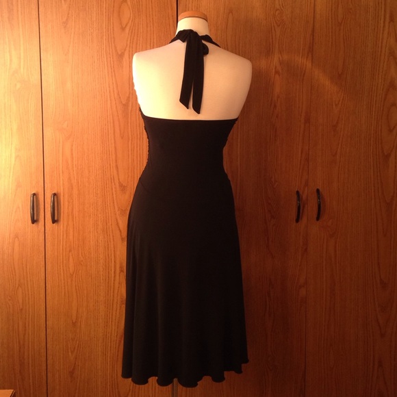 Dress - Picture 3 of 3