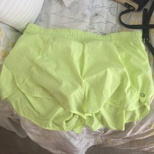 Running shorts