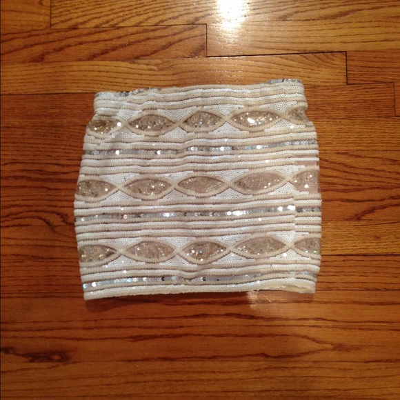 Sequined skirt