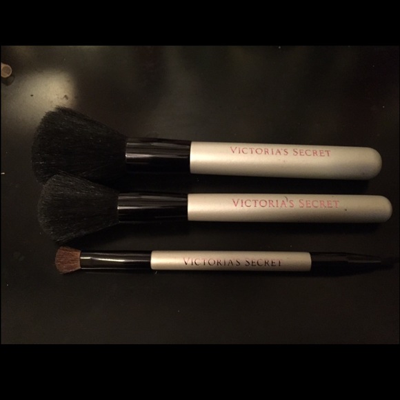 Never used Victoria Secret brushes!