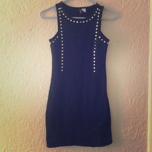 Black bodycon dress