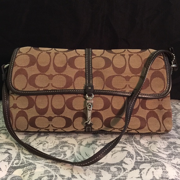 Coach Shoulder Purse - Picture 1 of 4