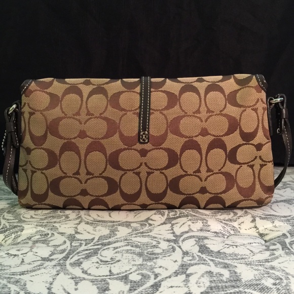 Coach Shoulder Purse - Picture 3 of 4