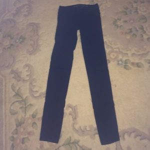black skinny jeans